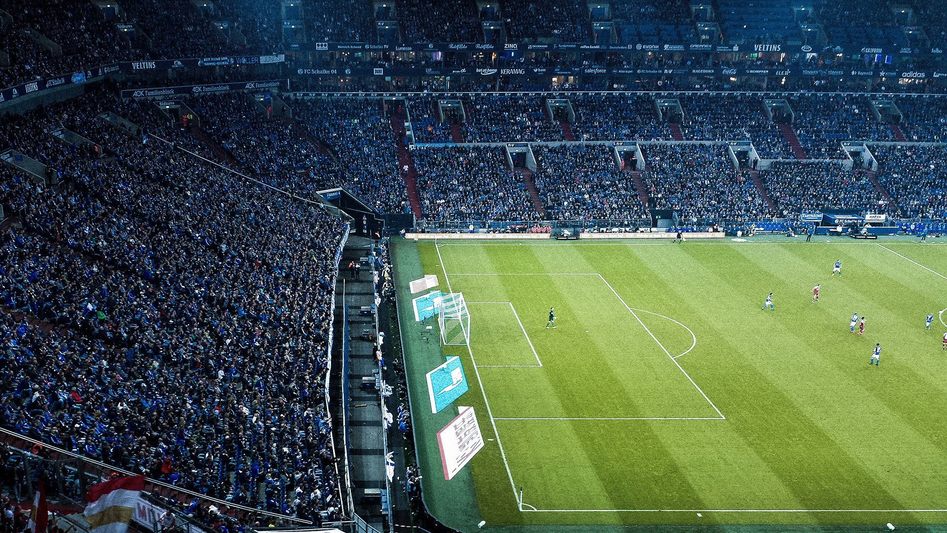 JIU YOU GAME-远射“绝妙杰作”：欧冠赛场的超级进球合集，欧冠最佳射手规则